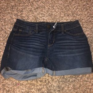 Women’s shorts